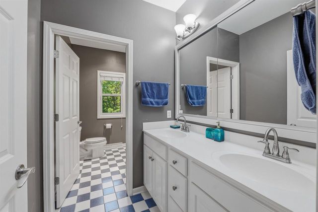 14 OAKRIDGE COURT, Fond Du Lac, WI 54937