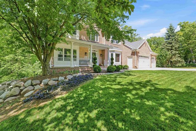 14 OAKRIDGE COURT, Fond Du Lac, WI 54937
