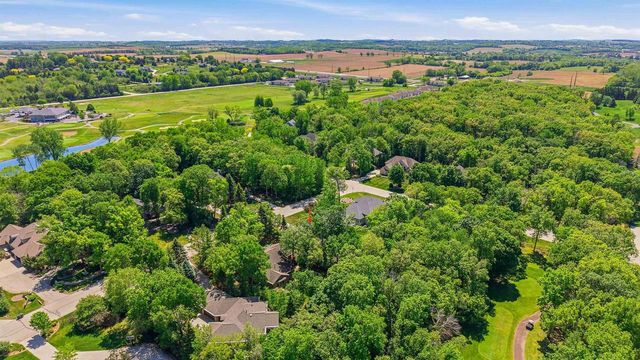 14 OAKRIDGE COURT, Fond Du Lac, WI 54937
