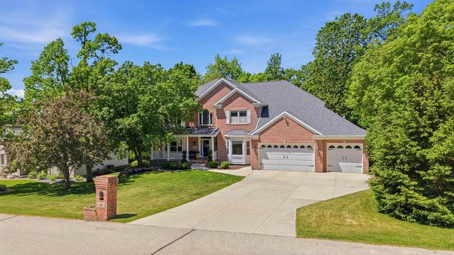 14 OAKRIDGE COURT, Fond Du Lac, WI 54937