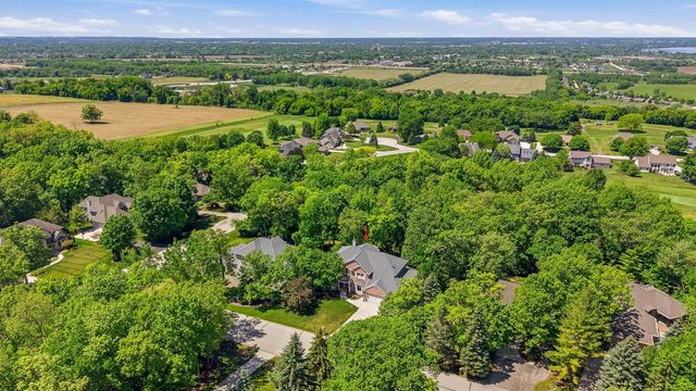 14 OAKRIDGE COURT, Fond Du Lac, WI 54937