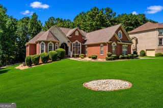812 Treeline Drive, Conyers, GA 30094