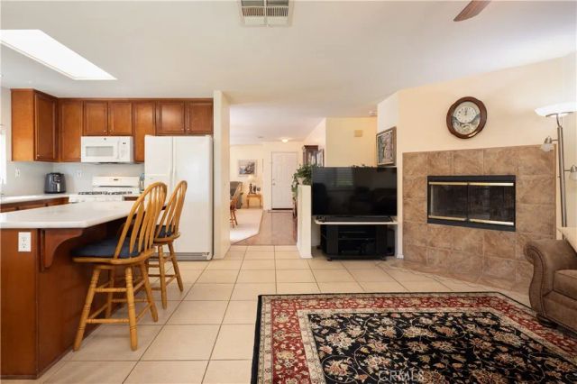 1686 Lakeside, Beaumont, CA 92223