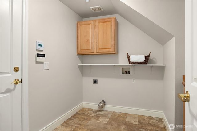 1883 145th Place SE, Bellevue, WA 98007