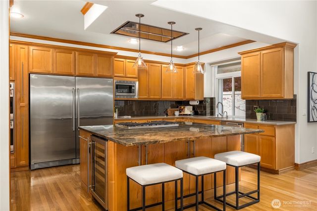 1883 145th Place SE, Bellevue, WA 98007