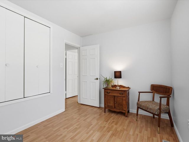 5742 BURKE TOWNE CT, Burke, VA 22015