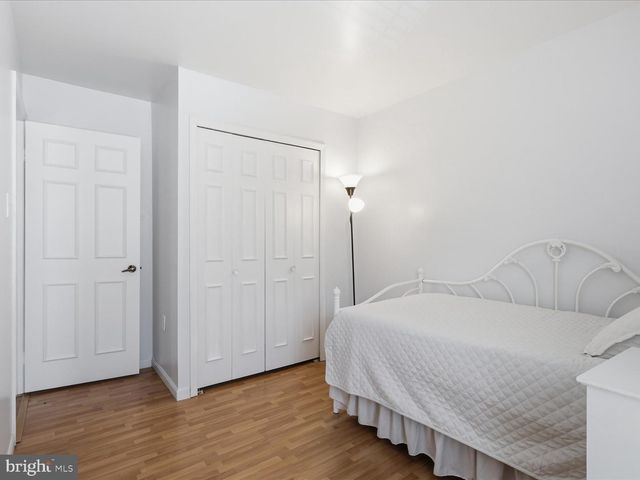 5742 BURKE TOWNE CT, Burke, VA 22015