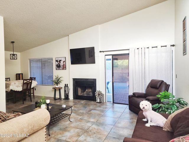 2873 W Ribera Place, Tucson, AZ 85742