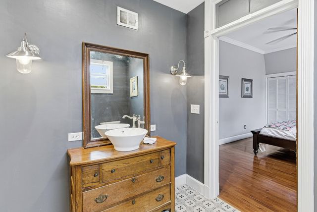 60 Osceola St., St Augustine, FL 32084