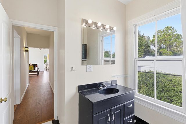 60 Osceola St., St Augustine, FL 32084