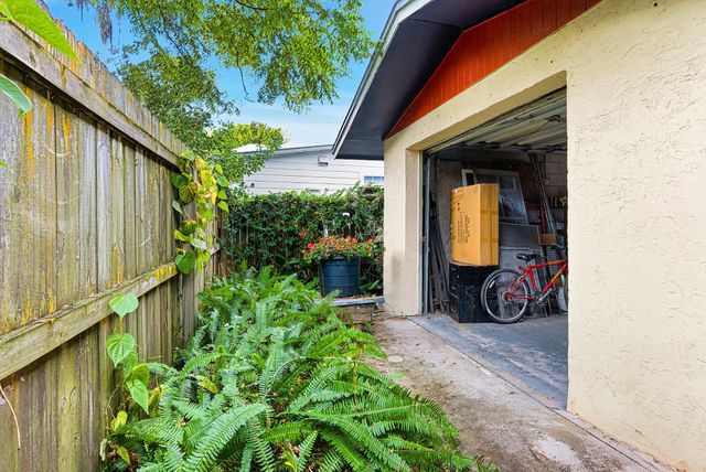 60 Osceola St., St Augustine, FL 32084