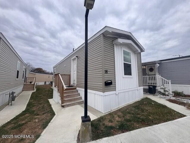 18 Avenue A, Hazlet, NJ 07734