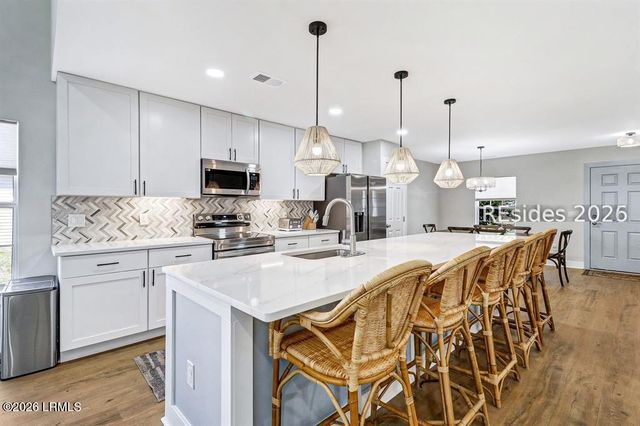 3 Lakeside Drive, Bluffton, SC 29910
