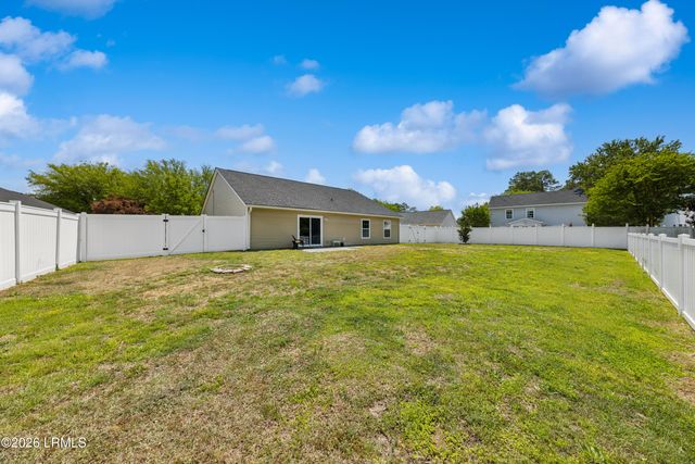 3 Lakeside Drive, Bluffton, SC 29910