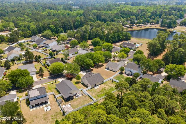 3 Lakeside Drive, Bluffton, SC 29910