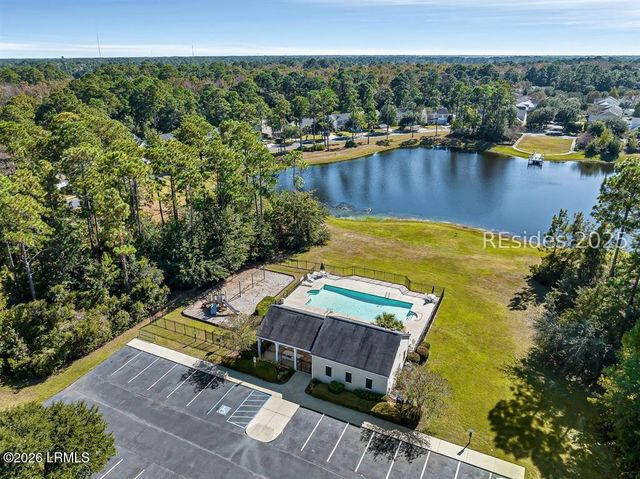 3 Lakeside Drive, Bluffton, SC 29910