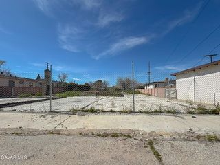 45356 10th Street W, Lancaster, CA 93534