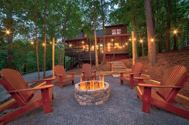 46 Pelican Drive, Ellijay, GA 30540