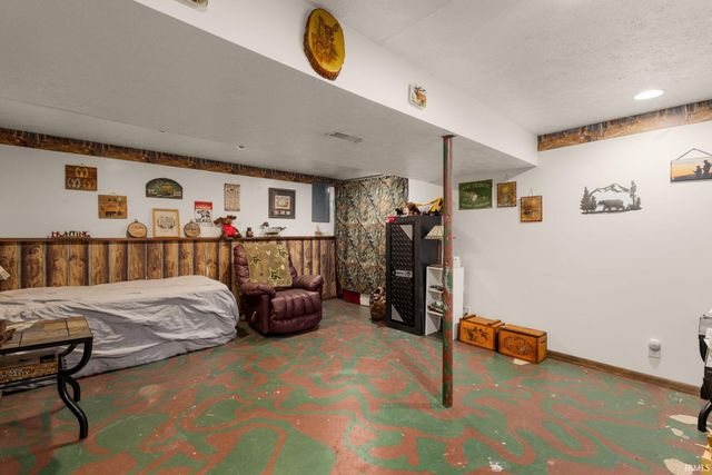 13850 Ireland Road, Mishawaka, IN 46544
