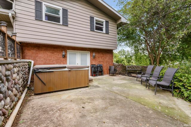 13850 Ireland Road, Mishawaka, IN 46544