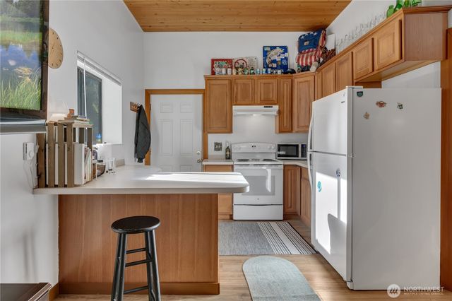 27405 304 Avenue SE, Ravensdale, WA 98051