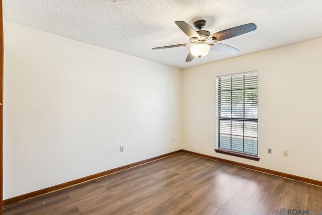 1928 E Eagle St, Zachary, LA 70791