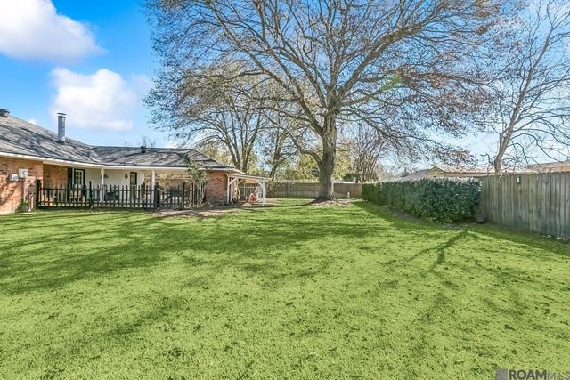 1928 E Eagle St, Zachary, LA 70791