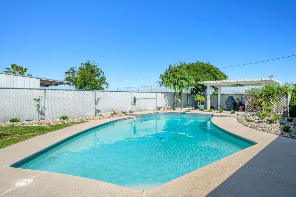 Image 28 of property listing at 8519 S Orange Avenue, Fresno, CA 93725