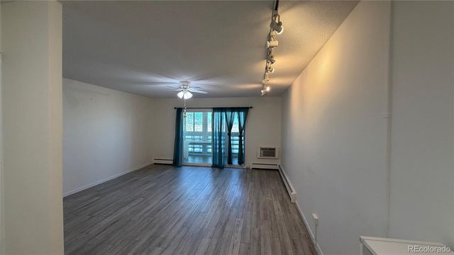 9155 E Center Avenue 2B, Denver, CO 80247