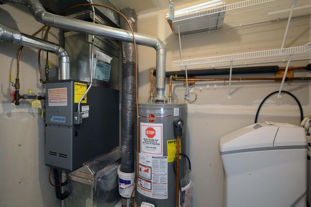 6463 Brook Lane, Savage, MN 55378