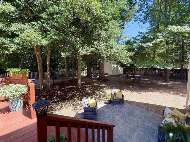10817 Belvoir Rd, Chester, VA 23831