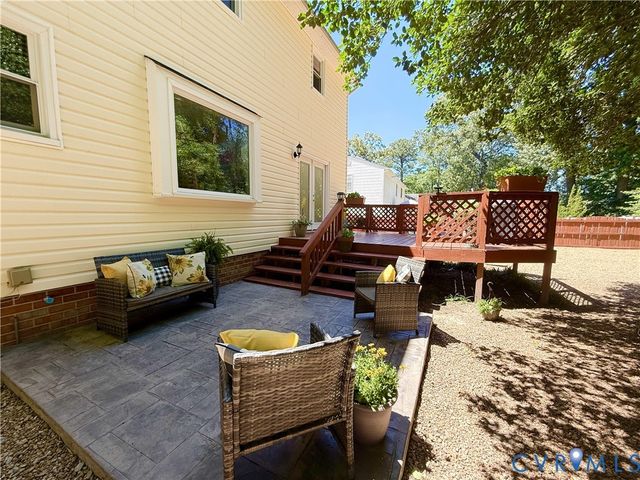 10817 Belvoir Rd, Chester, VA 23831