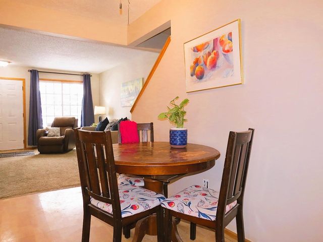 2755 Meadow Brook Drive K, Woodbury, MN 55125