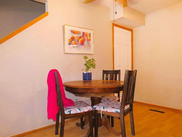 2755 Meadow Brook Drive K, Woodbury, MN 55125