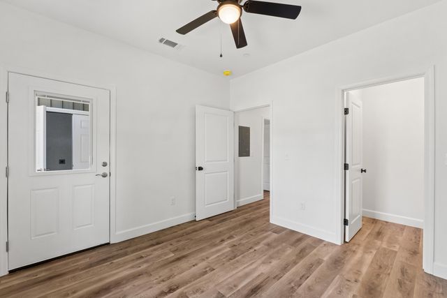 910 Barrow Street 1-10, Fort Walton Beach, FL 32547