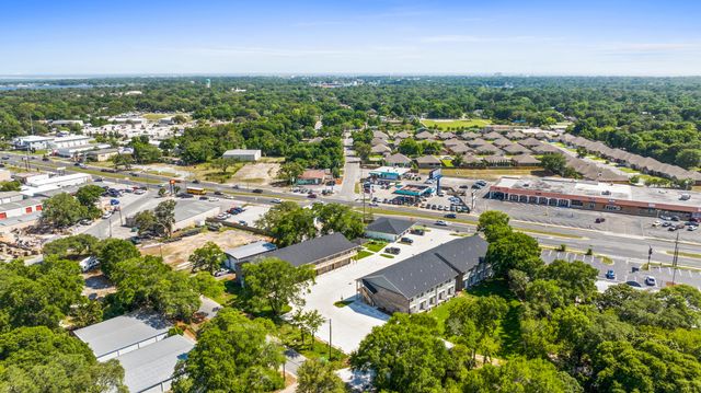 910 Barrow Street 1-10, Fort Walton Beach, FL 32547