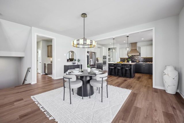 W208N5652 Turnberry LANE, Menomonee Falls, WI 53051