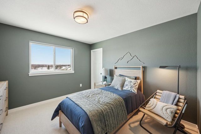 W208N5652 Turnberry LANE, Menomonee Falls, WI 53051