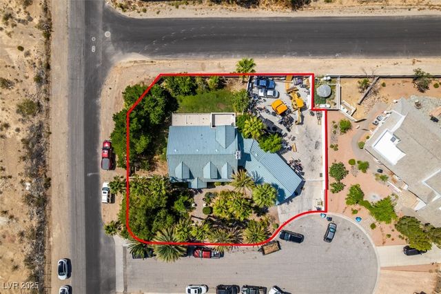 5515 North Campbell Road, Las Vegas, NV 89149