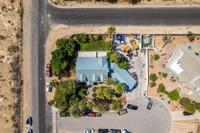 5515 North Campbell Road, Las Vegas, NV 89149