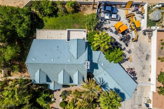 5515 North Campbell Road, Las Vegas, NV 89149