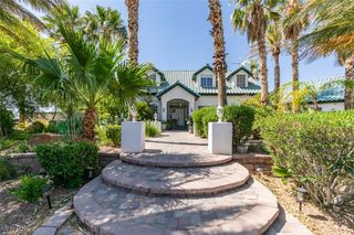 5515 North Campbell Road, Las Vegas, NV 89149