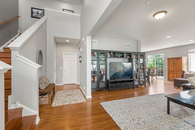 21929 W Tori Lane, Deer Park, IL 60010