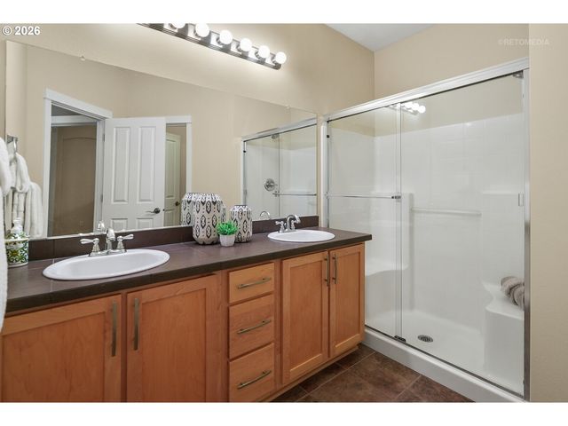 4949 Sw 141ST Ave, Beaverton, OR 97005