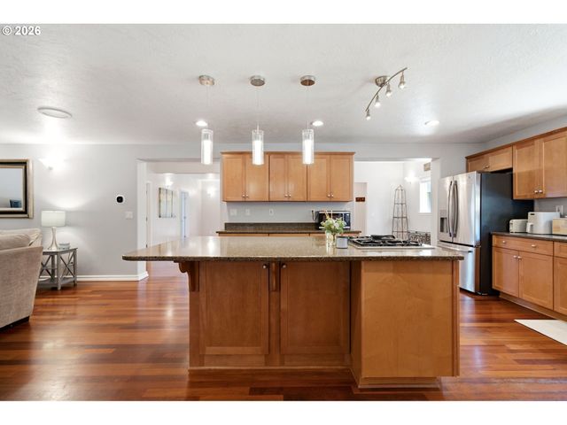 22775 Sw LINCOLN St, Sherwood, OR 97140