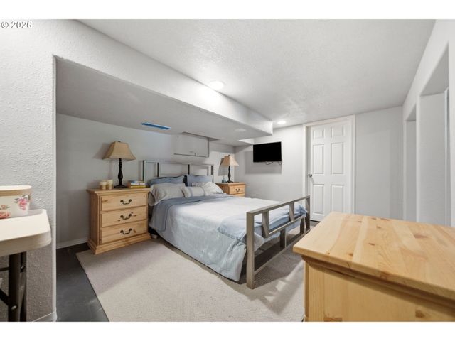 22775 Sw LINCOLN St, Sherwood, OR 97140