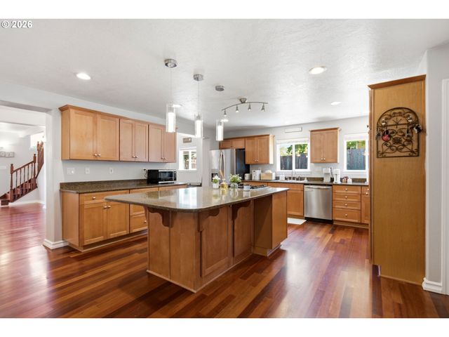 22775 Sw LINCOLN St, Sherwood, OR 97140