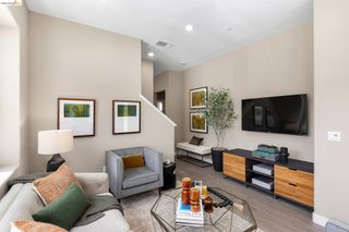 28968 Parkridge Loop 117, Hayward, CA 94544