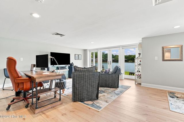 660 Lake Forest Drive SE, Pinehurst, NC 28374
