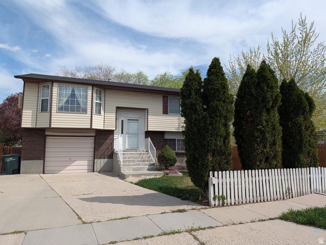 3067 S MAXINE ST, West Valley City, UT 84120